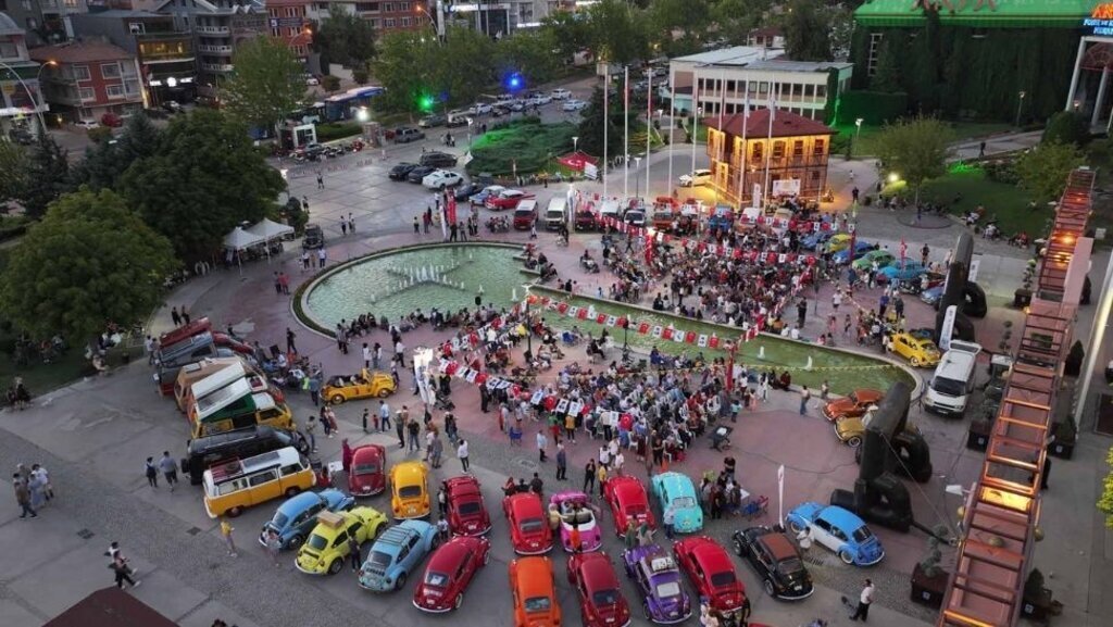 Ankara Büyükşehir Belediyesi Açık Hava Sinema Etkinliği Düzenledi