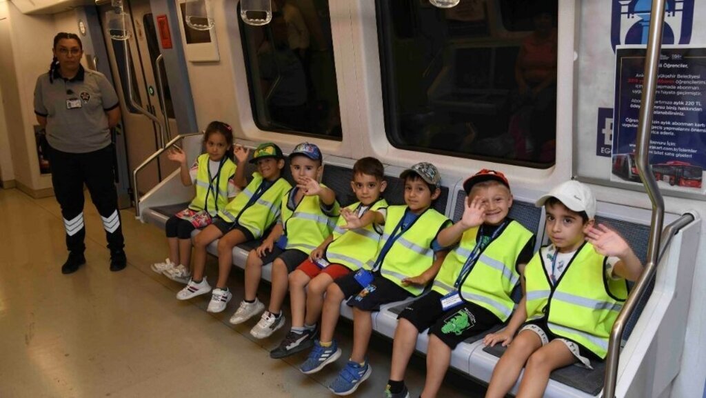 Ankara Metrosu Özel Konuklarını Ağırladı