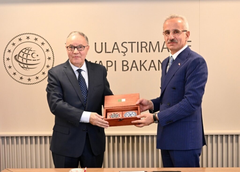 Bakan Uraloğlu Cezayir Büyükelçisi Amar Belan’ı Kabul Etti