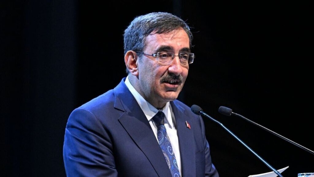 Cevdet Yılmaz, Kısa ve Orta Vadeli Yatırım Eylem Planını Açıkladı