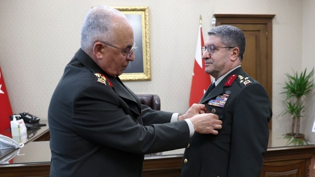 Orgeneral Musa Avsever Görevi Orgeneral Selçuk Bayraktaroğlu’na Devretti