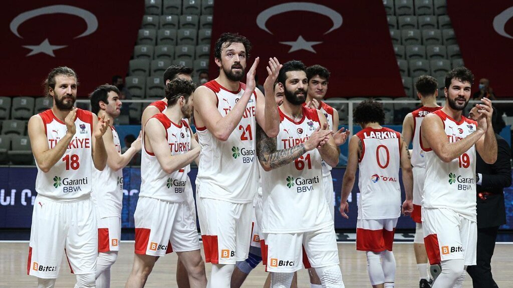 A Milli Erkek Basketbol Takımı, İtalya'ya 80-67 mağlup oldu