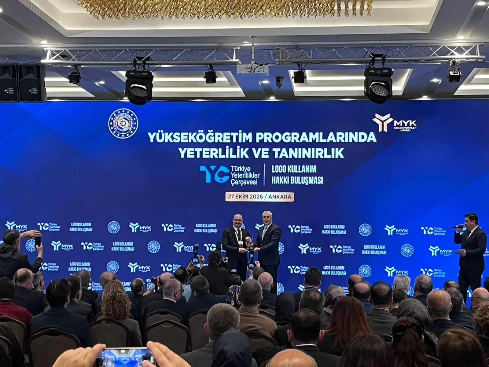30 üniversiteye 'TYÇ logosu' kullanım hakkı