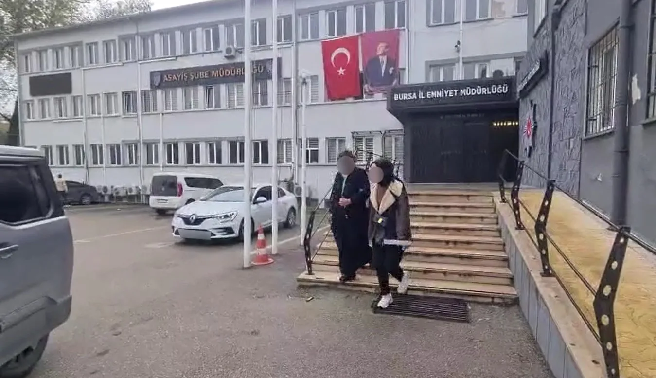 450 bin TL’lik ziynet eşyası çalan şüpheli, 35 kameradan görüntü incelenerek yakalandı
