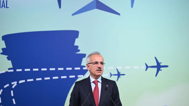 52 havalimanının dijital rehberi 'cep'te