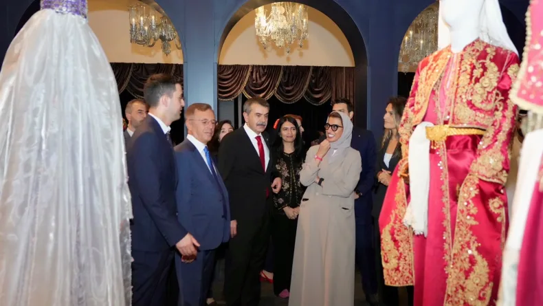 Abu Dabi'de Osmanlı ve Anadolu'nun çeyiz mirası tanıtıldı