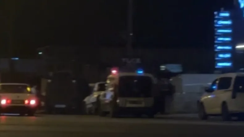 Adana'da inşaat malzemeleri satıcısına molotoflu saldırı