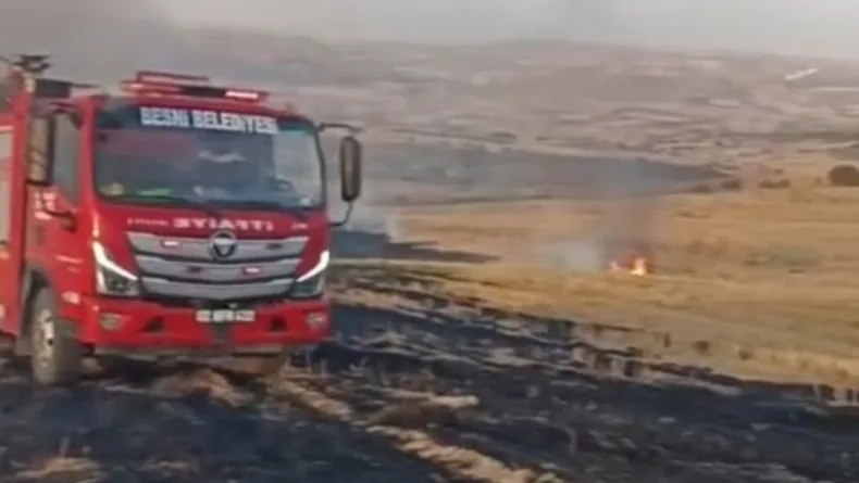 Adıyaman'da anız yangını söndürüldü