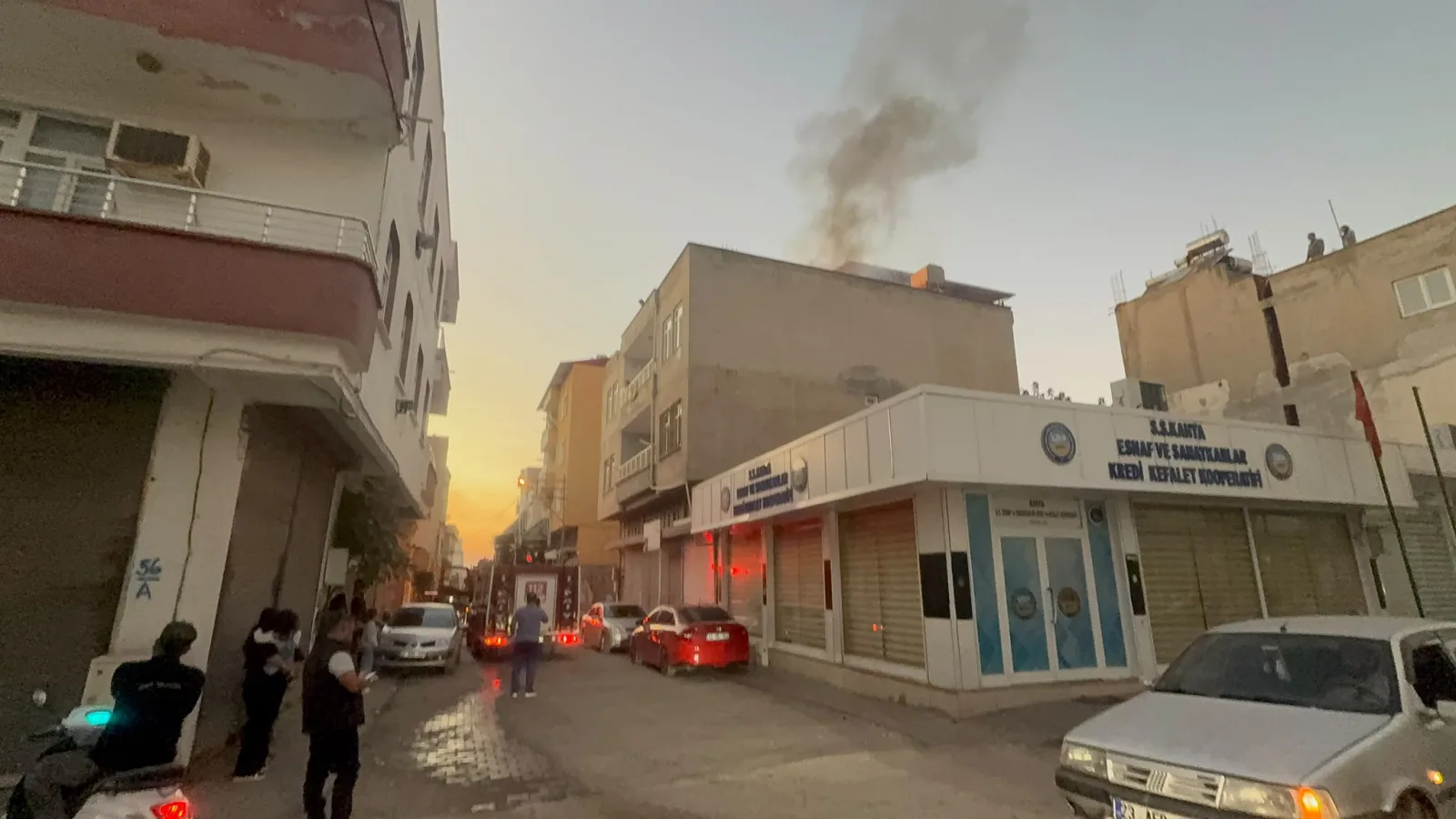 Adıyaman'da evin çatısında yangın