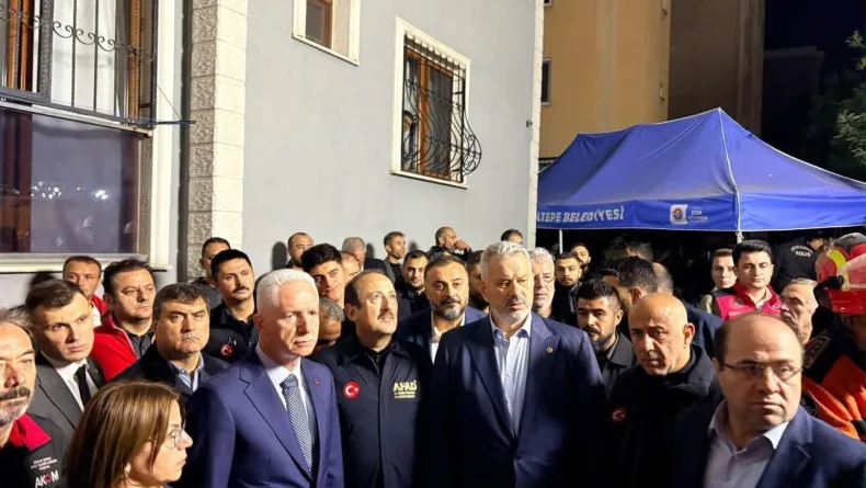 AFAD Başkanı Pehlivan, Maltepe çöken binada incelemelerde bulundu