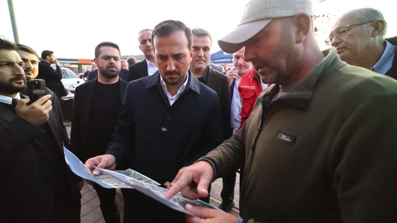 AK Parti İstanbul İl Başkanı Özdemir, selden etkilenen Şile’yi ziyaret etti