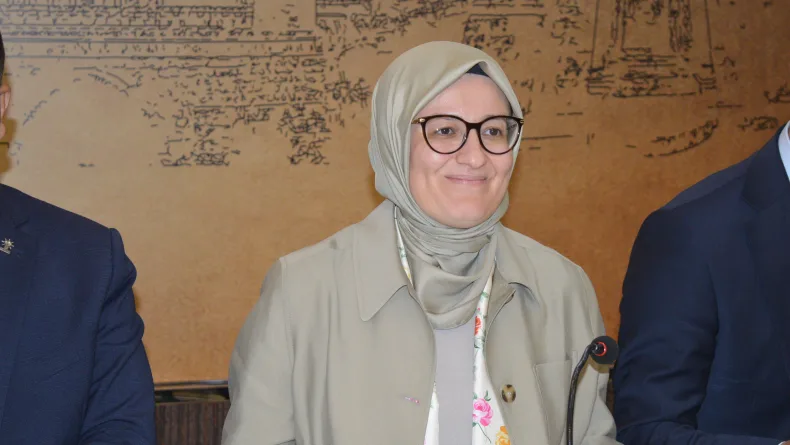 AK Parti'li Uygur: Türkiye’de yeni bir sayfa açılıyor (2)