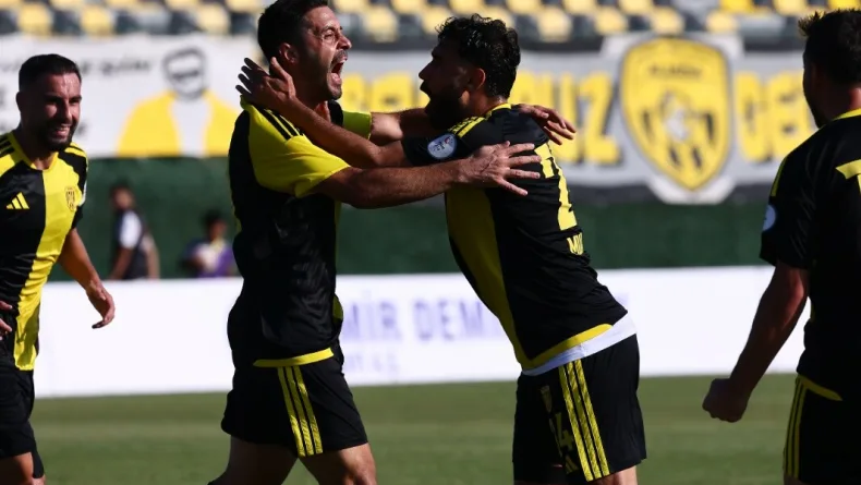 Aliağa FK zirveye kondu