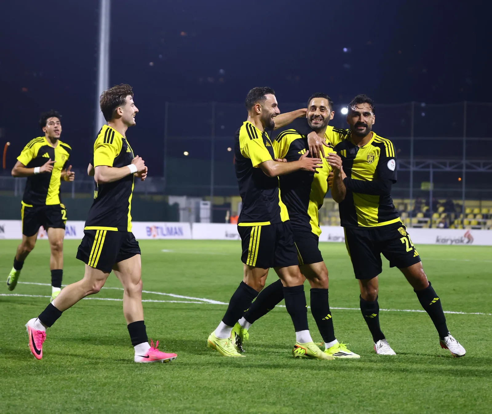 Aliağa Futbol - 68 Aksaray Belediyespor/ Fotoğraflar