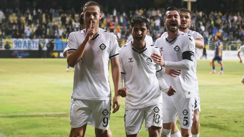 Altay deplasmanda Uşakspor sınavında