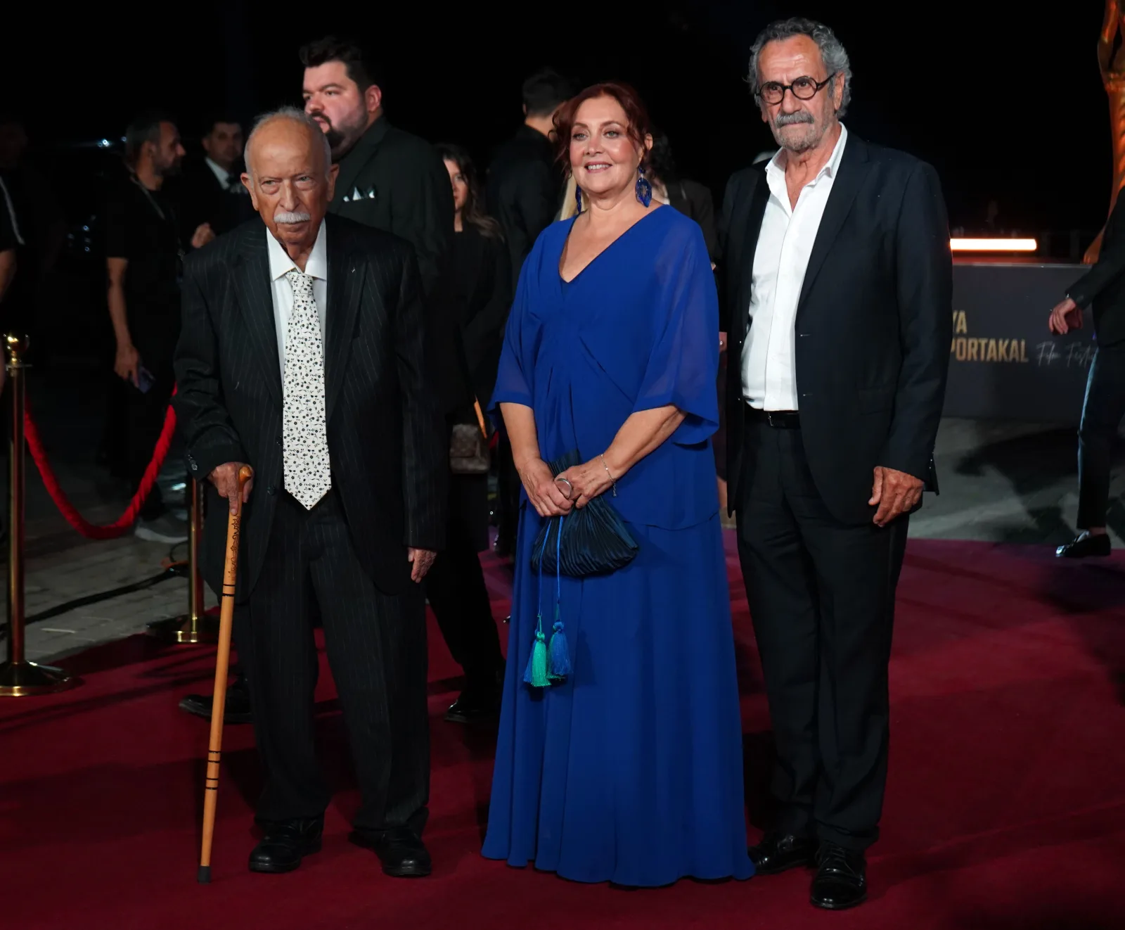 Altın Portakal'da kırmızı halı şıklığı