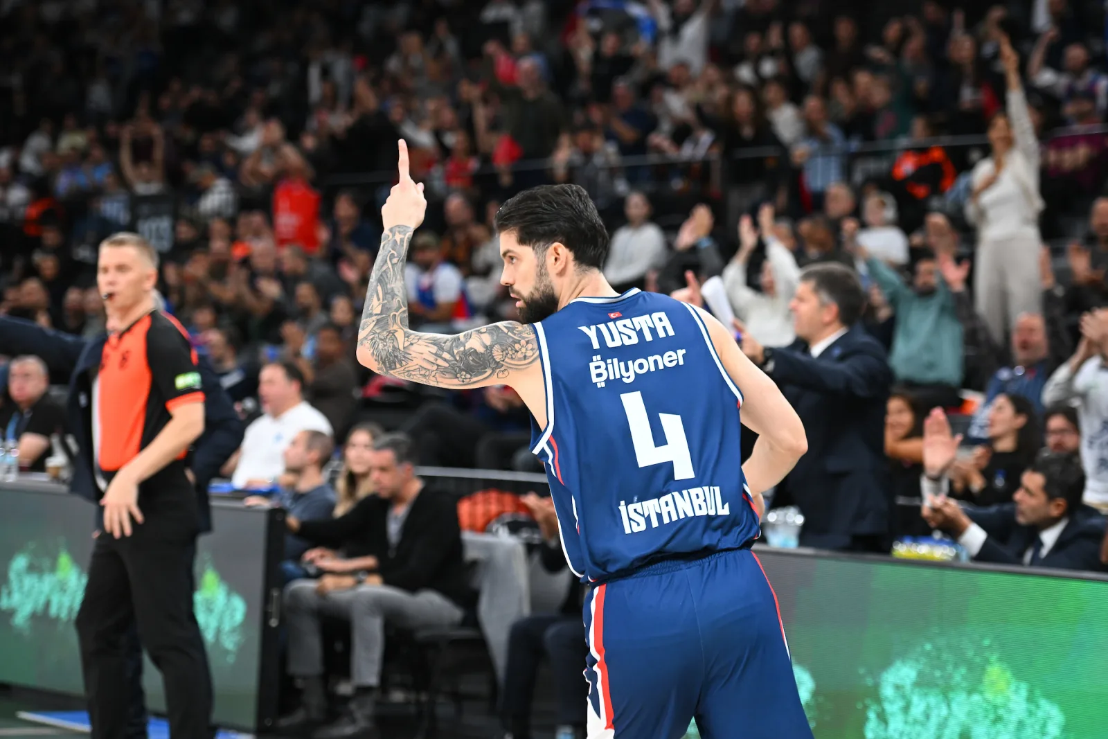 Anadolu Efes - Panathinaikos Aktor: 83-68