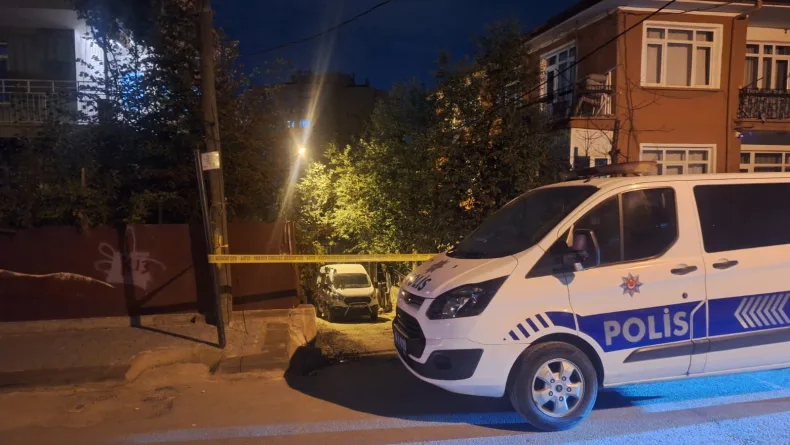 Ankara'da 2'si kardeş 3 kişi, bir apartman dairesinde öldürülmüş halde bulundu