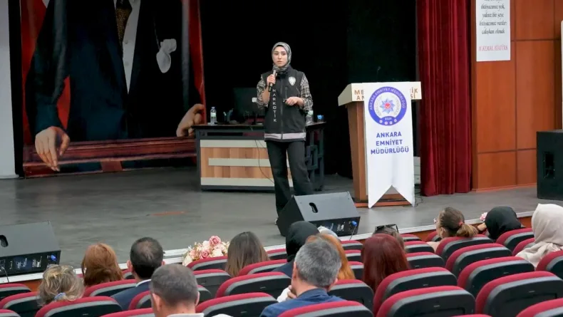Ankara’da 3 bin 217 rehber öğretmene ‘şiddetin önlenmesi’ eğitimi
