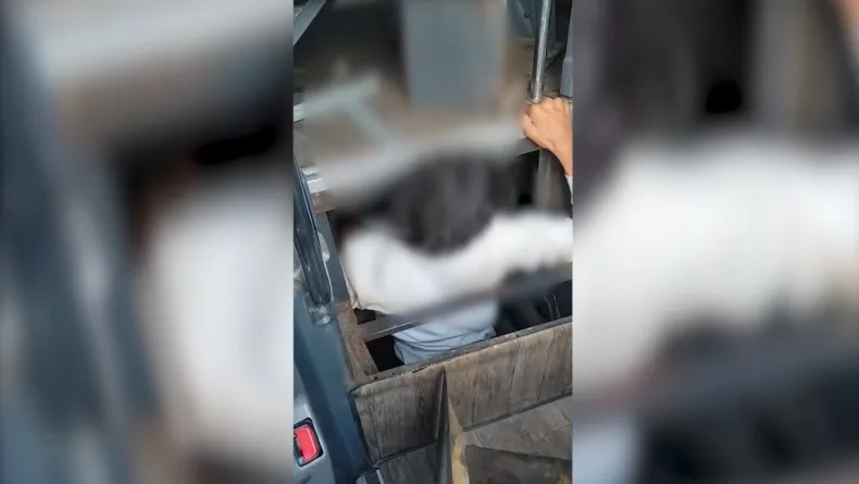 Ankara’da yolcu otobüsünün gizli bölmesinde 5 düzensiz göçmen yakalandı