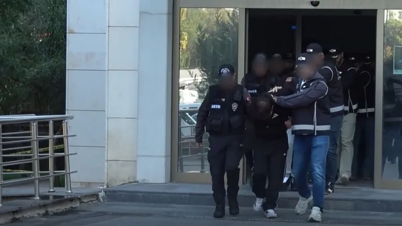 Ankara merkezli 14 ilde yeni nesil suç örgütlerine operasyon: 20 tutuklama