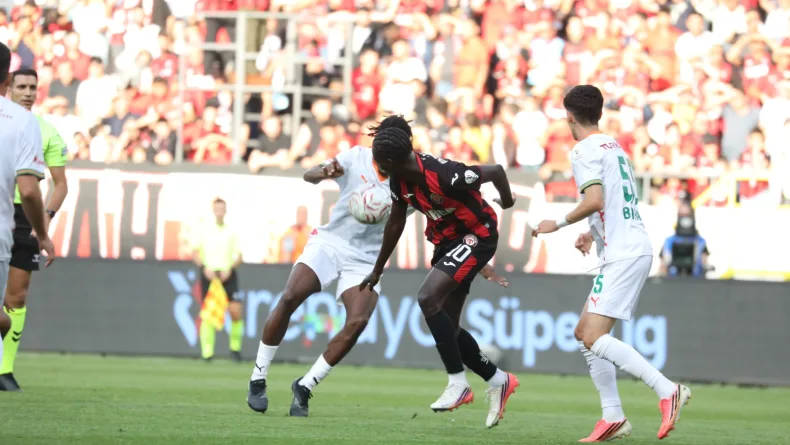 Arca Çorum FK - Corendon Alanyaspor: 1-2