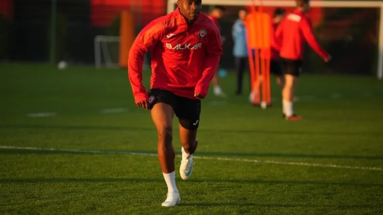 Arca Çorum FK, Göztepe maçı hazırlıklarına başladı