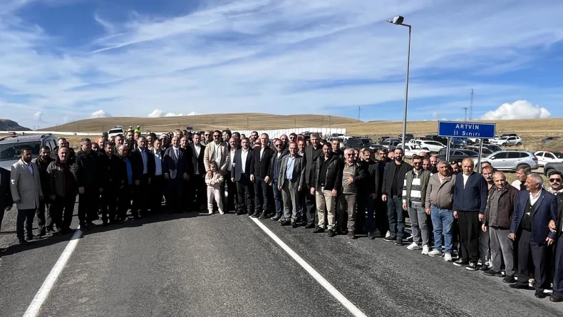 Ardahan-Artvin sınırında Sahara Geçidi'ne tünel yapılmasını istediler
