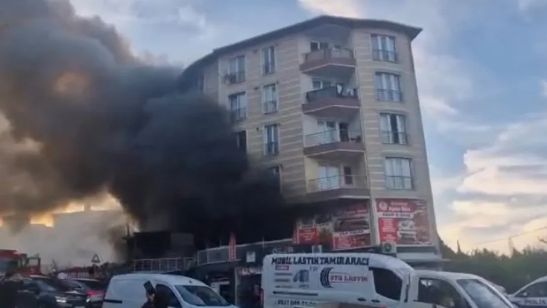 Arnavutköy'de restoranda çıkan yangın söndürüldü