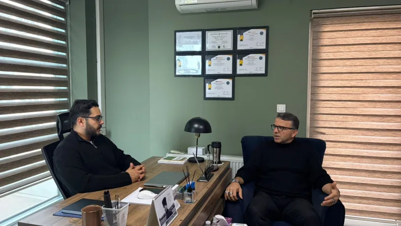 Askerlikten emekliye ayrılınca lise hayalini gerçekleştirip, psikolog oğluna meslektaş oldu