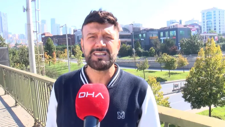 Ataşehir’de motosiklet otomobile çarptı; 2 yaralı