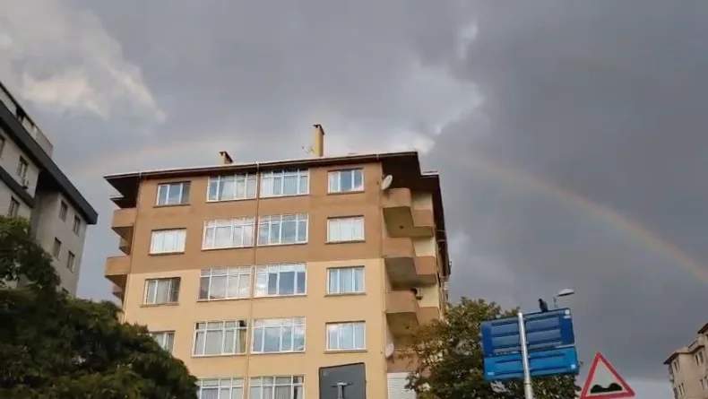 Ataşehir’de yağmur sonra gökkuşağı
