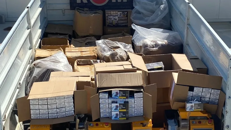 Aydın’da 138 bin 800 makaron ele geçirildi; 3 gözaltı