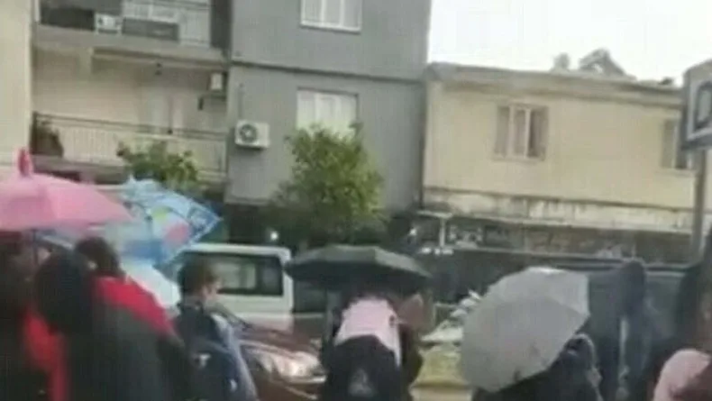 Aydın'da sağanak yağmur su baskınlarına neden oldu