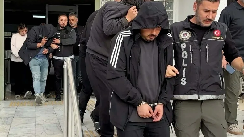Aydın merkezli uyuşturucu operasyonunda 5 tutuklama