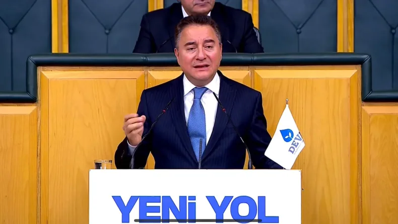 Babacan: Acilen dinamik bir görev gücü kurulmalıdır