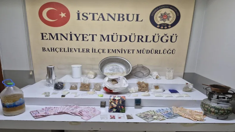 Bahçelievler’de düzenlenen operasyonda 11 kilogram uyuşturucu ele geçirildi; 4 gözaltı