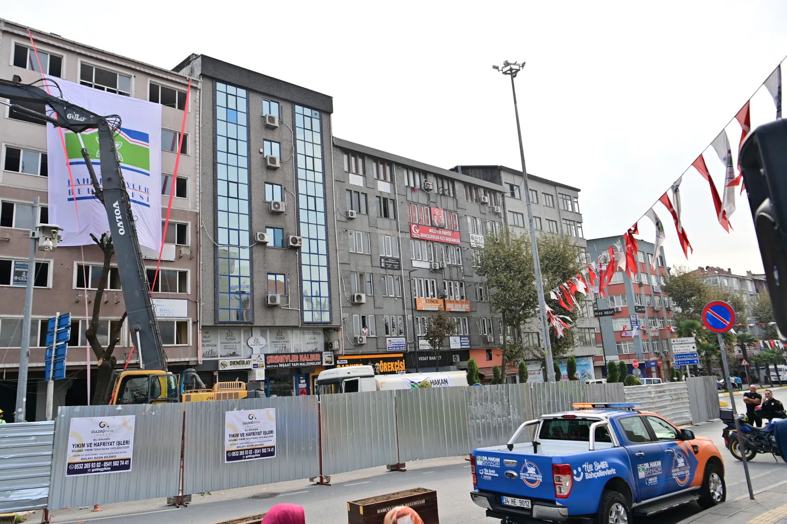 Bahçelievler’de kentsel dönüşüm kapsamında 6 bininci bina yıkıldı