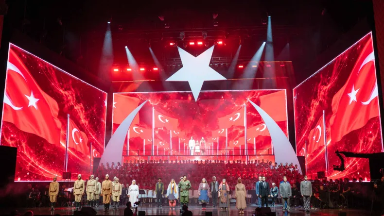 Bahçeşehir Koleji, Cumhuriyet’in 103’üncü yılı 700 kişilik konserle kutladı