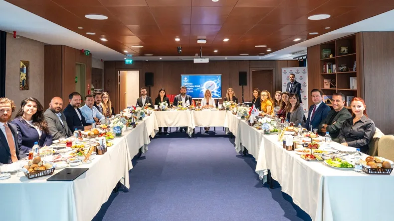 Bahçeşehir Koleji’nden öğrencilerin gelişim dönemlerine göre yapay zeka modeli