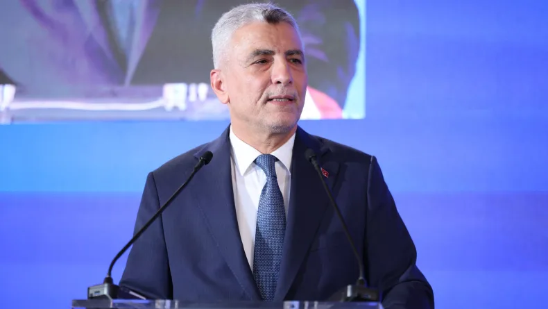 Bakan Bolat, Brüksel'de Türkiye-AB İş Zirvesi'ne katıldı