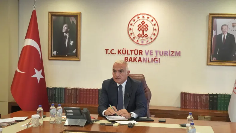 Bakan Ersoy, Filistin Kültür Bakanı Hamdan ile görüştü