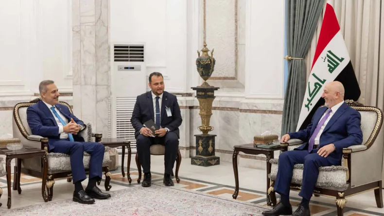 Bakan Fidan, Irak Cumhurbaşkanı Amedi tarafından kabul edildi