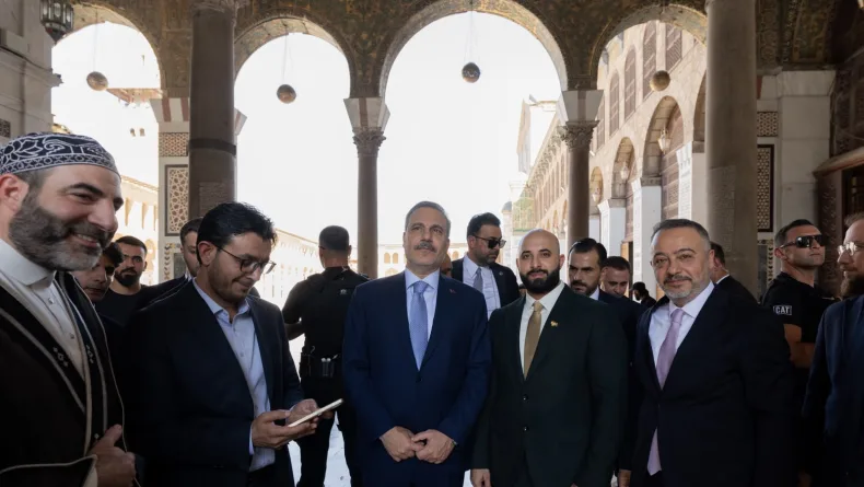 Bakan Fidan: Suriye'nin yanında olmayı sürdüreceğiz