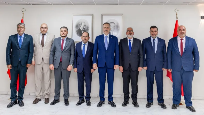 Bakan Fidan, Suriye Türkmen Meclisi Başkanı Mustafa ve beraberindeki heyet ile görüştü