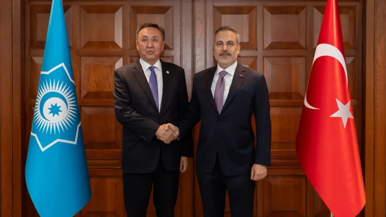 Bakan Fidan, TDT Genel Sekreteri Ömüraliyev'i kabul etti