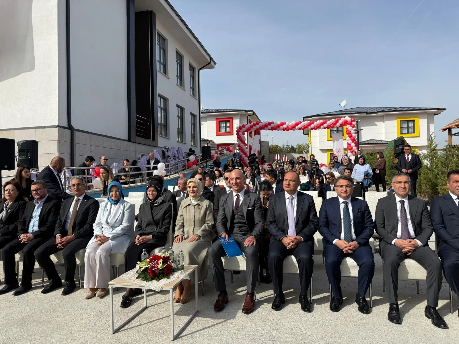 Bakan Göktaş: 11 bin 72 çocuğumuz koruyucu aile şefkatiyle büyüyor