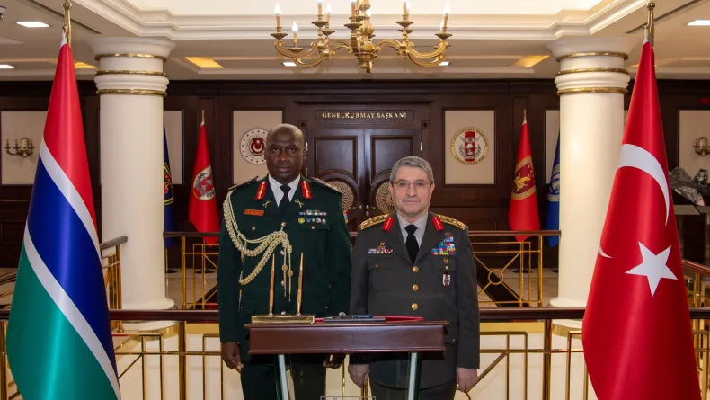 Bakan Güler, Gambiyalı mevkidaşı Joof ile görüştü (2)