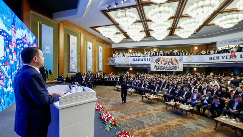 Bakan Gürlek: Gençlerimizin geleceğini hedef alan hiçbir suç odağının karşısında geri adım atmayacağız