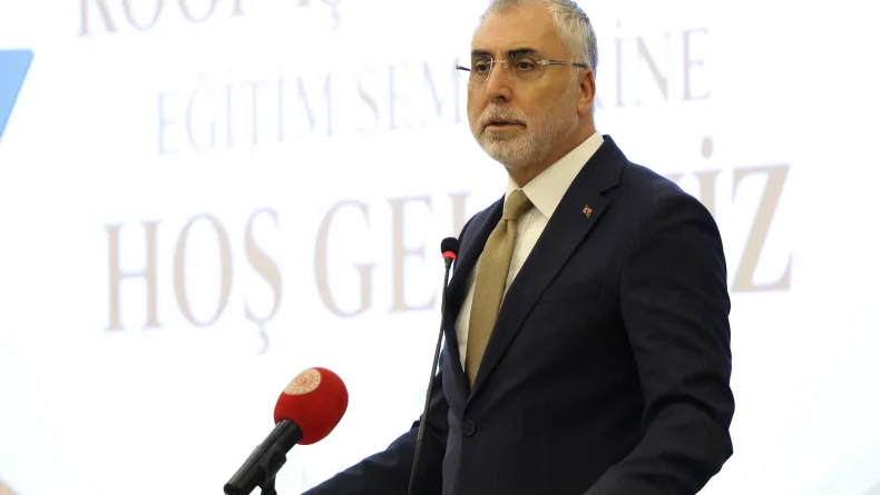 Bakan Işıkhan, Koop-İş Sendikası'nın eğitim seminerine katıldı
